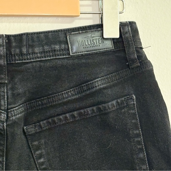 3/$10⚡️Hollister Black Hi-Waist Jean Shorts Frayed Hem - Picture 7 of 9